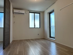 302号室 6