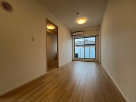 0101号室 2