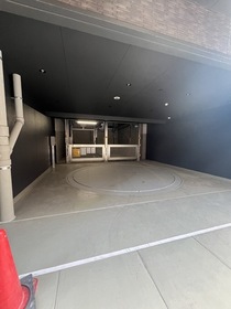 305号室 14
