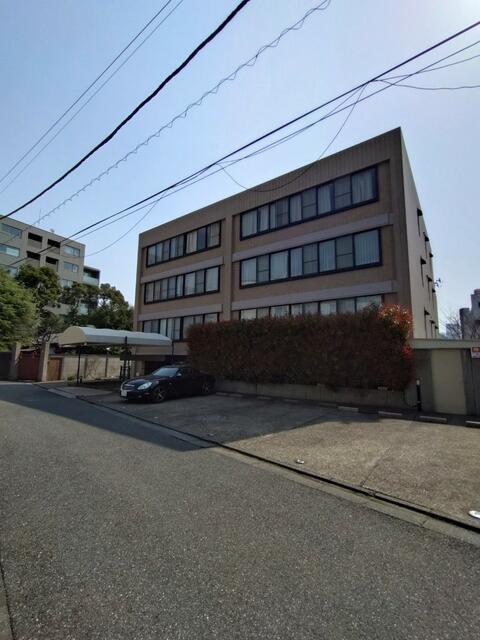 401号室 10