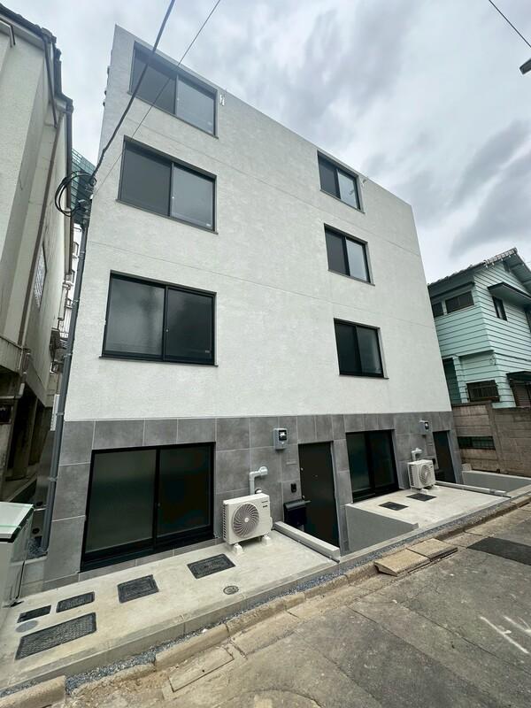 B105号室 9