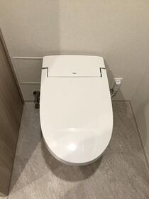 802号室 6