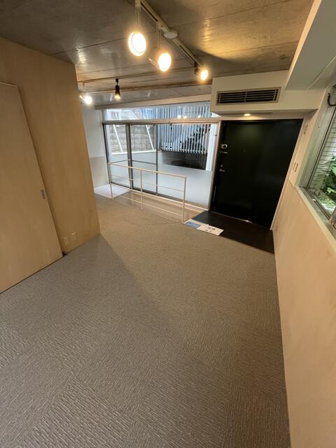105号室 3