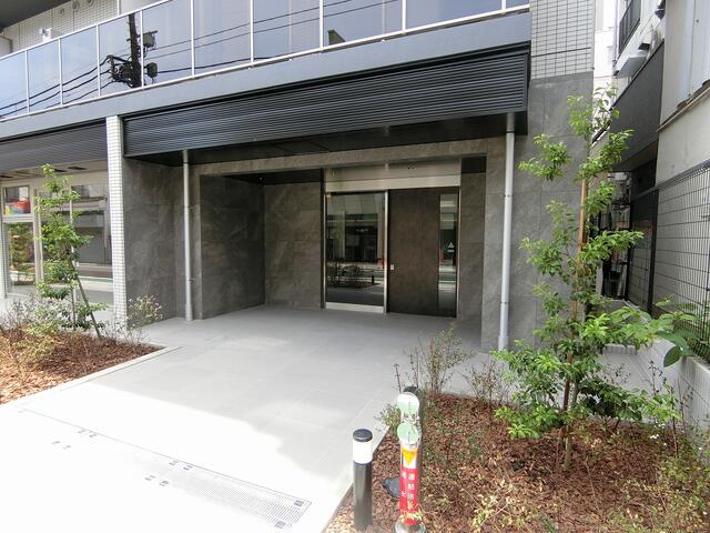 1001号室 11