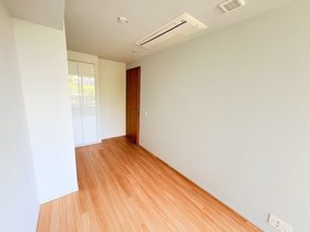 302号室 7