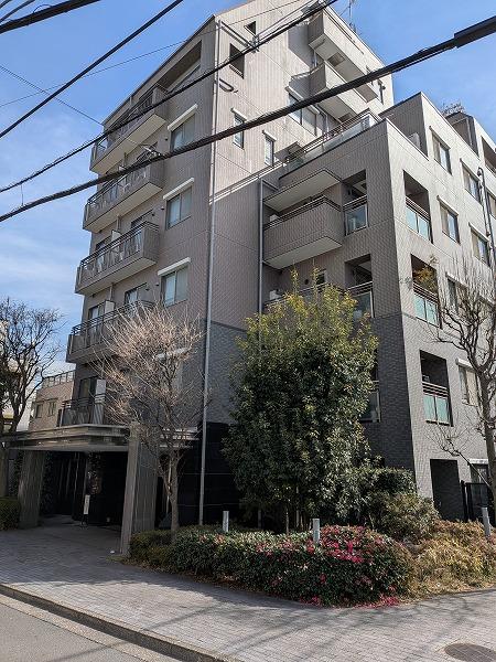 605号室 10