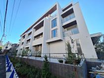 405号室 11