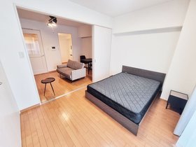 403号室 8
