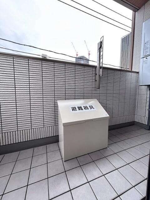 302号室 8