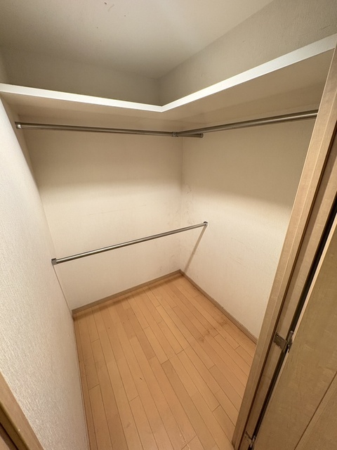 203号室 9