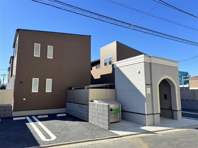 105号室 8