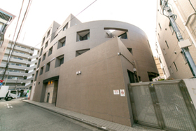 502号室 8