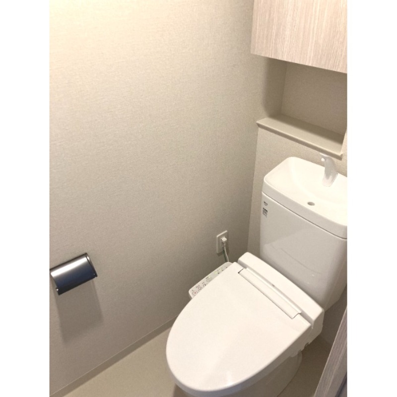 802号室 6