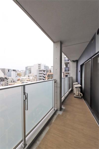 801号室 7