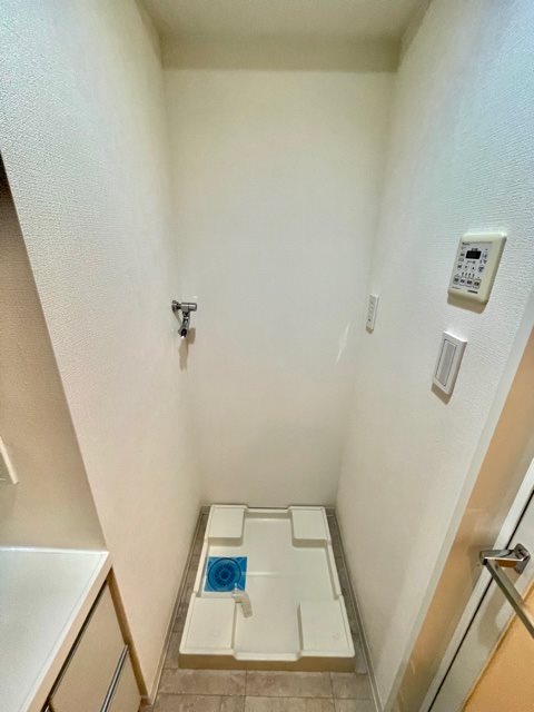 0507号室 8