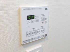 201号室 9