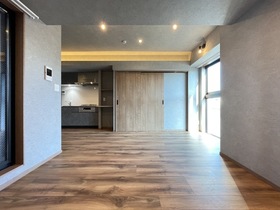 402号室 7
