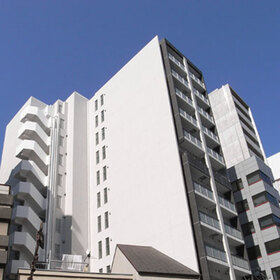 702号室 9