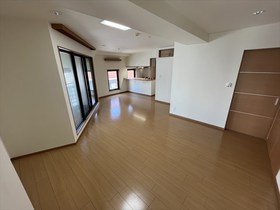 301号室 3