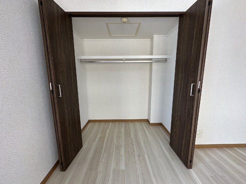 901号室 8