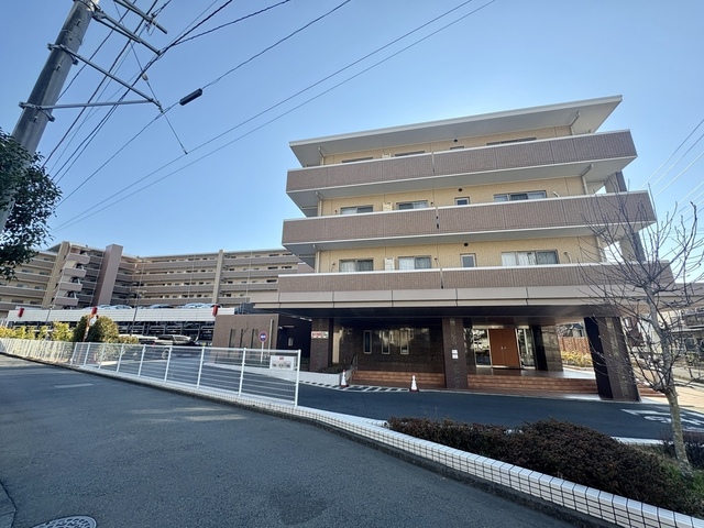 703号室 10