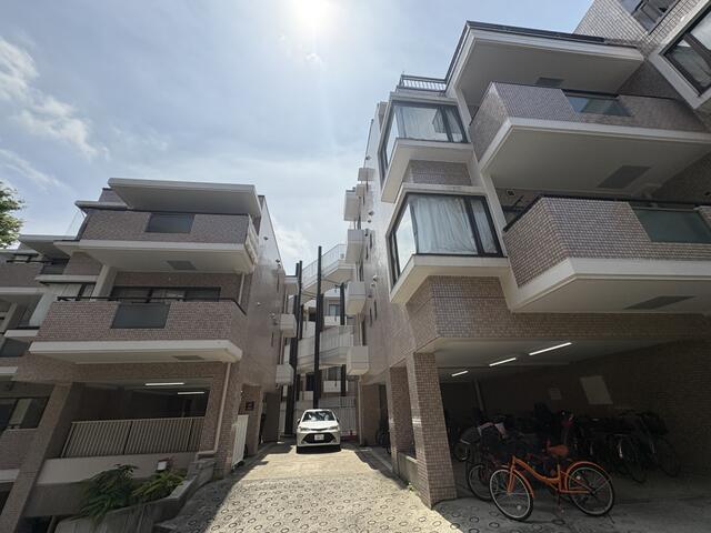 511号室 8