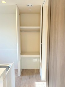 301号室 8
