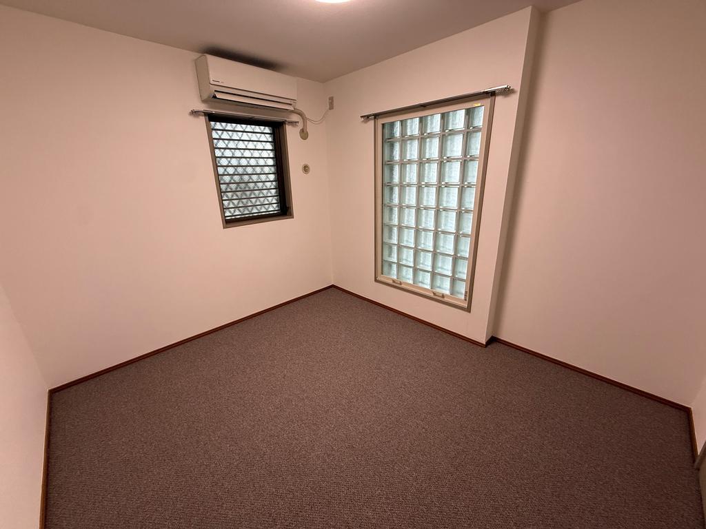 206号室 7