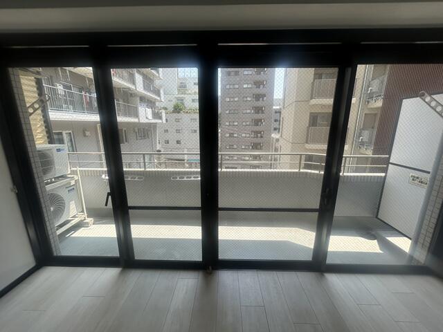402号室 3