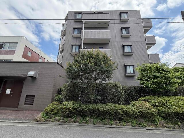 502号室 10