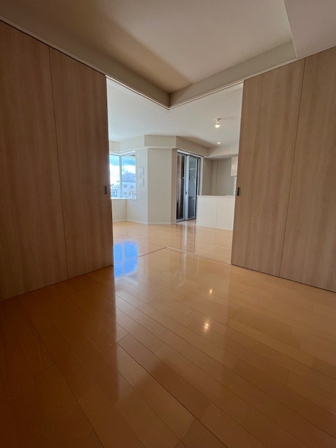 331号室 6