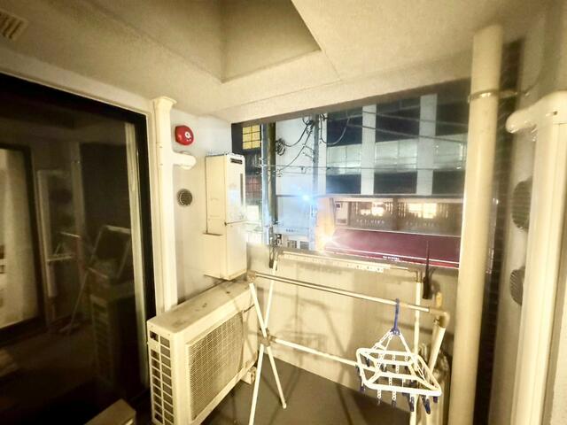 204号室 9