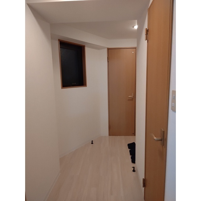 411号室 6