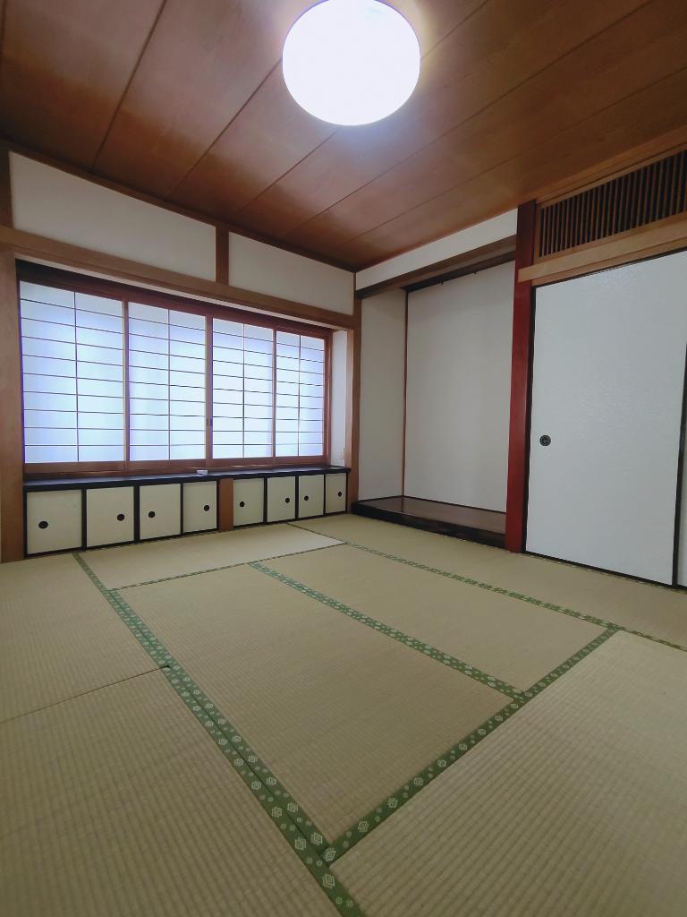 601号室 4