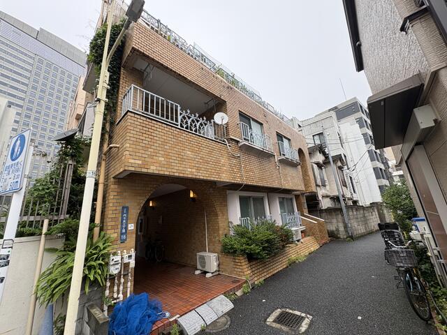 303号室 10