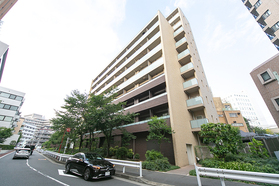 303号室 5