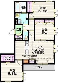 102号室