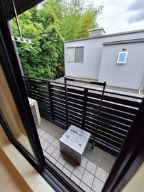 202号室 8