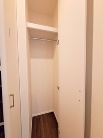 401号室 8