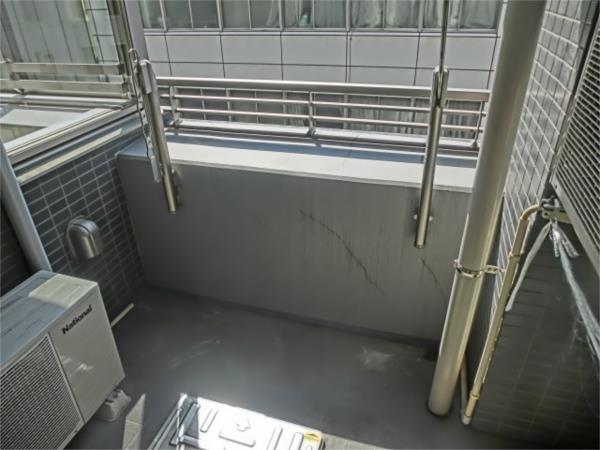 302号室 7