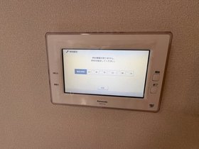 302号室 8