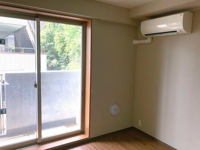 403号室 7