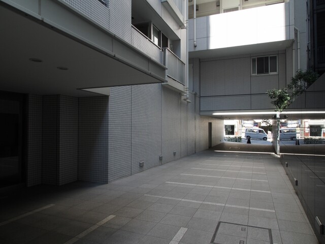 606号室 12