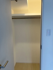 801号室 8