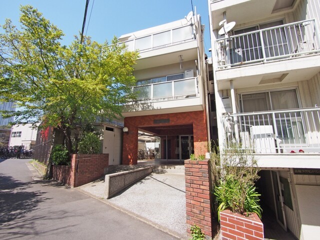 301号室 10