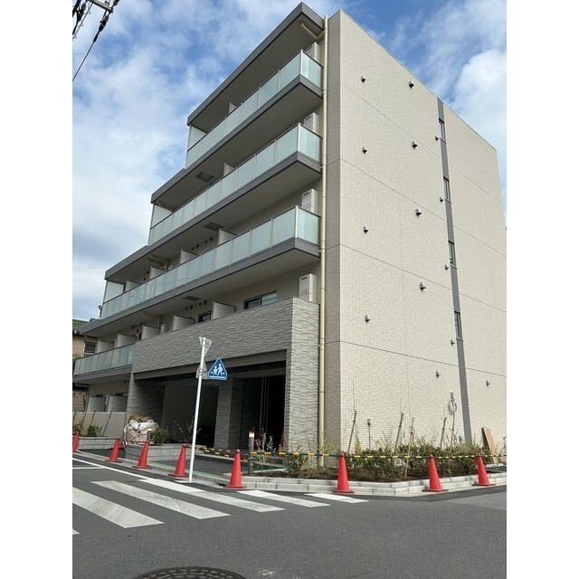 401号室 7