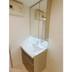 602号室 4