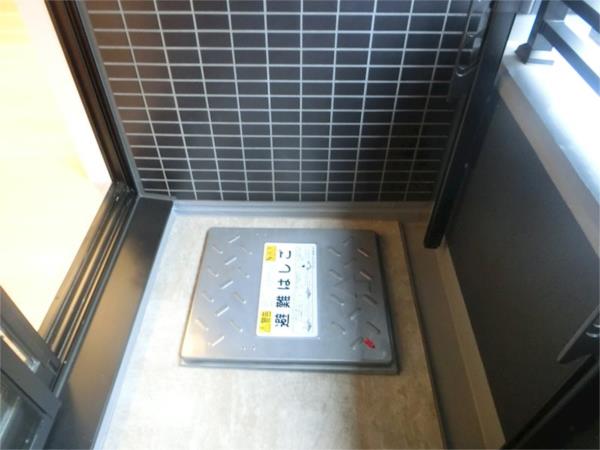 403号室 7