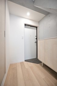 401号室 3