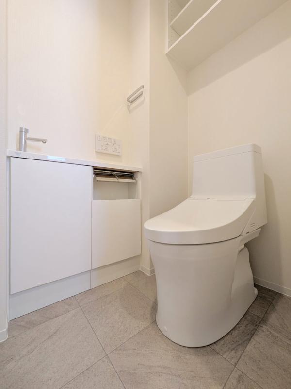 802号室 7